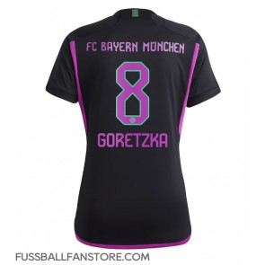 Bayern Munich Leon Goretzka #8 Replik Auswärtstrikot Damen 2023-24 Kurzarm